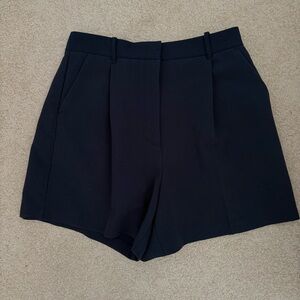 Abercrombie high-rise tailored short